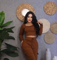 Pari High Profile Escort - escort in Pune