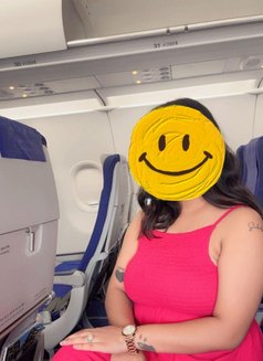 Pari Independent - escort in Noida Photo 4 of 5