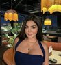 Pari Indian - escort in Abu Dhabi Photo 1 of 5