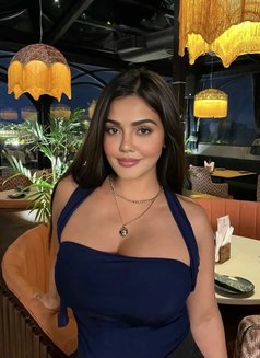 Pari Indian - escort in Abu Dhabi Photo 1 of 5