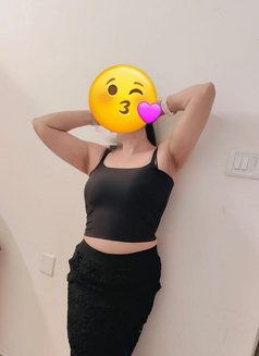 Pari Indipendent (Cam & Meet) Escort - puta in Pune Photo 3 of 5