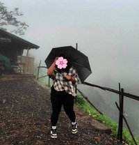 Pari meet n webcam independent - escort in Navi Mumbai