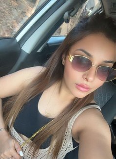 Pari Vip Model - escort in Ajmān Photo 2 of 3