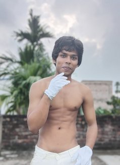 Parijat Ray - Acompañantes masculino in Kolkata Photo 2 of 5