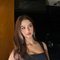 Parineeta Bakshi - puta in Dubai