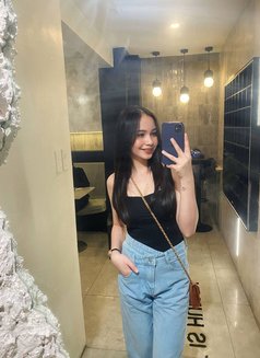 Paris - escort in Makati City Photo 3 of 18