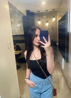 Paris - escort in Makati City Photo 4 of 18