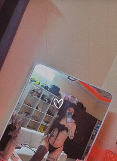 PARIS - Transsexual escort in Ras al-Khaimah Photo 25 of 25