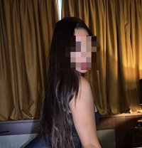 Paris - escort in Geneva