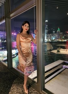 paris - escort in Hong Kong Photo 5 of 5
