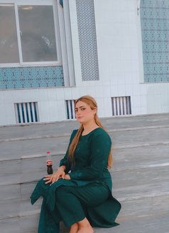 Parisa Model - escort in Riyadh Photo 4 of 12
