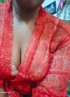 Parna Chakraborty - escort in Kolkata Photo 5 of 7