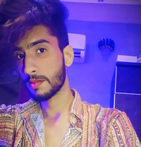 Parol - Acompañantes masculino in New Delhi
