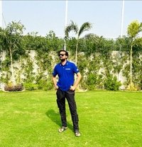 Parry - Male escort in Faridabad