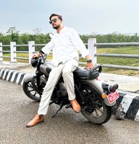 Parry - Male escort in Faridabad