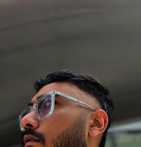 Parry - Male escort in New Delhi