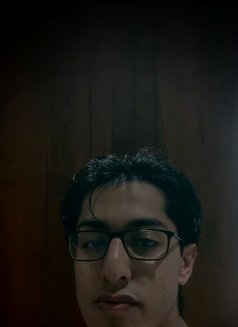 Parth Batra - Acompañantes masculino in New Delhi Photo 3 of 4