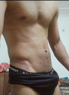 Parth - Male escort in Chandigarh Photo 3 of 3