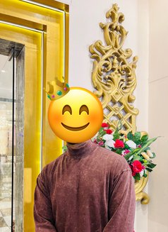 Parth - Male escort in New Delhi Photo 4 of 5