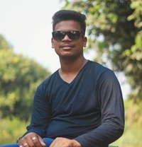 Parthkumar Gohil - Acompañantes masculino in Vadodara