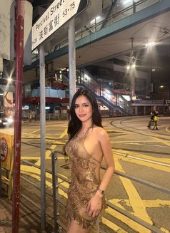 Ana - Transsexual escort in Manila Photo 3 of 30