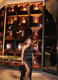 Martina, Curvy Party Girl - puta in Hong Kong Photo 21 of 21