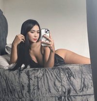 Party Girl Abby - puta in Singapore