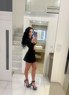 Party Girl Alison - escort in Dubai Photo 3 of 12