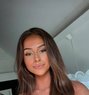 Party Girl Arianne - escort in Hong Kong Photo 1 of 3