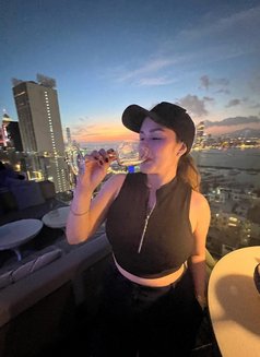 Party in Town Is Here - escort in Hong Kong Photo 5 of 9