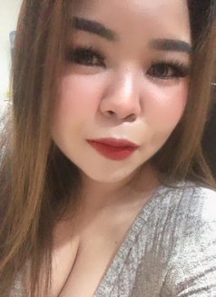 Party massage full service - escort in Al Manama Photo 23 of 24