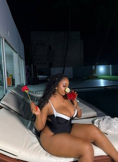 Party Tamara - escort in Dubai Photo 2 of 6
