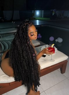 Party Tamara - escort in Dubai Photo 4 of 6