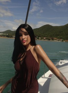 PARTY/VVIP/GFE YSABEL - escort in Hong Kong Photo 2 of 19