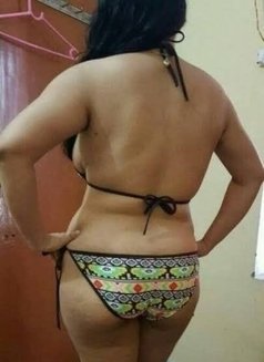 🥰Parul Bhabhi🥰Real Meet and Cam Escort - escort in New Delhi Photo 4 of 5