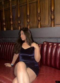 Parul - escort in Ahmedabad Photo 1 of 3