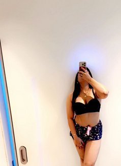 Parul - escort in Hong Kong Photo 5 of 7