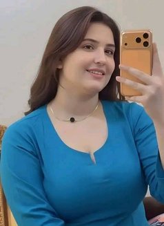 Parul - escort in Noida Photo 1 of 1