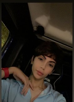 Parvin Ali - Male escort in Dubai Photo 2 of 21
