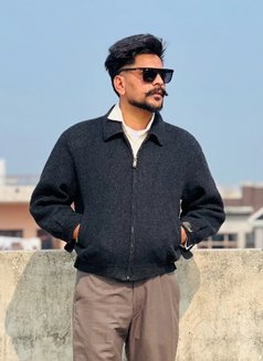 Parwaan S - Acompañantes masculino in Dubai Photo 2 of 3