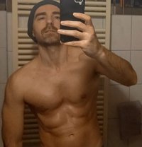 Pasc Massage - Male escort in Milan