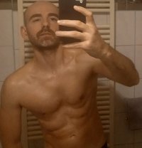 Pasc Massage - Male escort in Milan