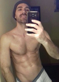 Pasc Massage - Male escort in Zürich Photo 4 of 5