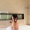 Passionate high class escort - puta in Mumbai Photo 3 of 5