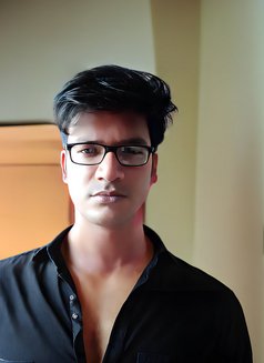 Passionate Male Escort for Modern Women - Male escort in Kolkata Photo 19 of 20