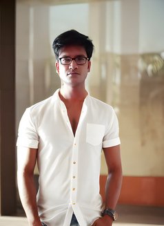 Passionate Male Escort for Modern Women - Male escort in Kolkata Photo 20 of 20