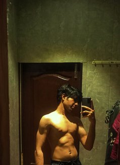 Passionate Playboy 🪄 - Male adult performer in Udaipur Photo 1 of 1
