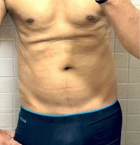 Passionate Varun from Delhi - Acompañantes masculino in New Delhi