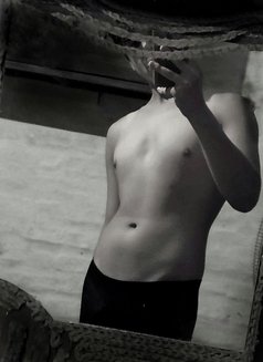 Passionate Varun With 6.5 inches - Acompañantes masculino in Ghaziabad Photo 5 of 5