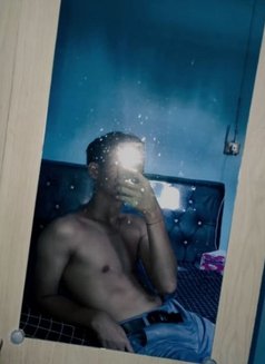 Passionate Varun With 6. 5 Inches - Male escort in Noida Photo 2 of 2
